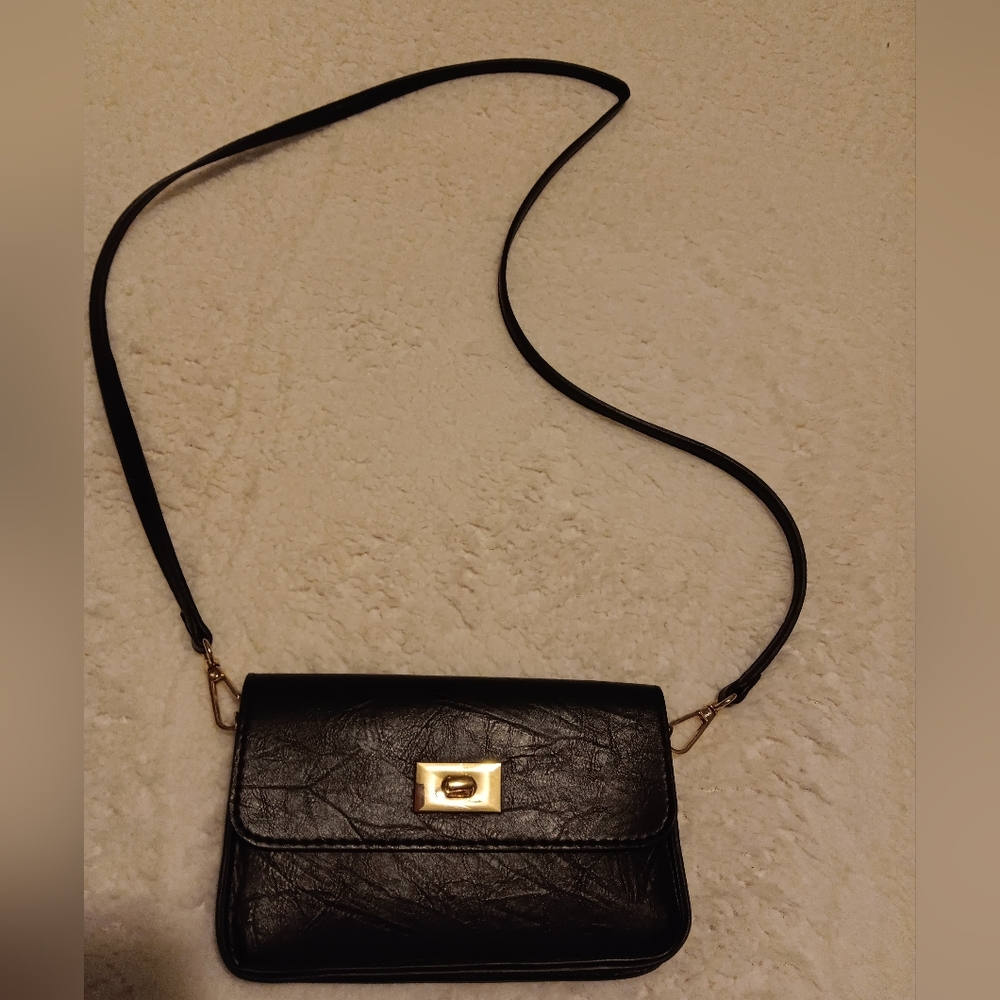 Elegant Black Leather Crossbody Bag,Mini Crossbody,conditions Excellent